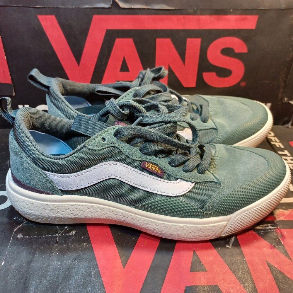 Vans Men's 5/Women's 6.5 UltraRange Exo SE Sneakers Green/White VN0A4UWMBKO